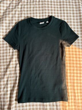Aritzia Homestretch Ribbed Crewneck Tee